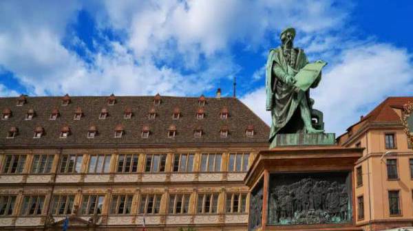 Statue de Gutenberg à Strasbourg, le combat républicain de David d’Angers